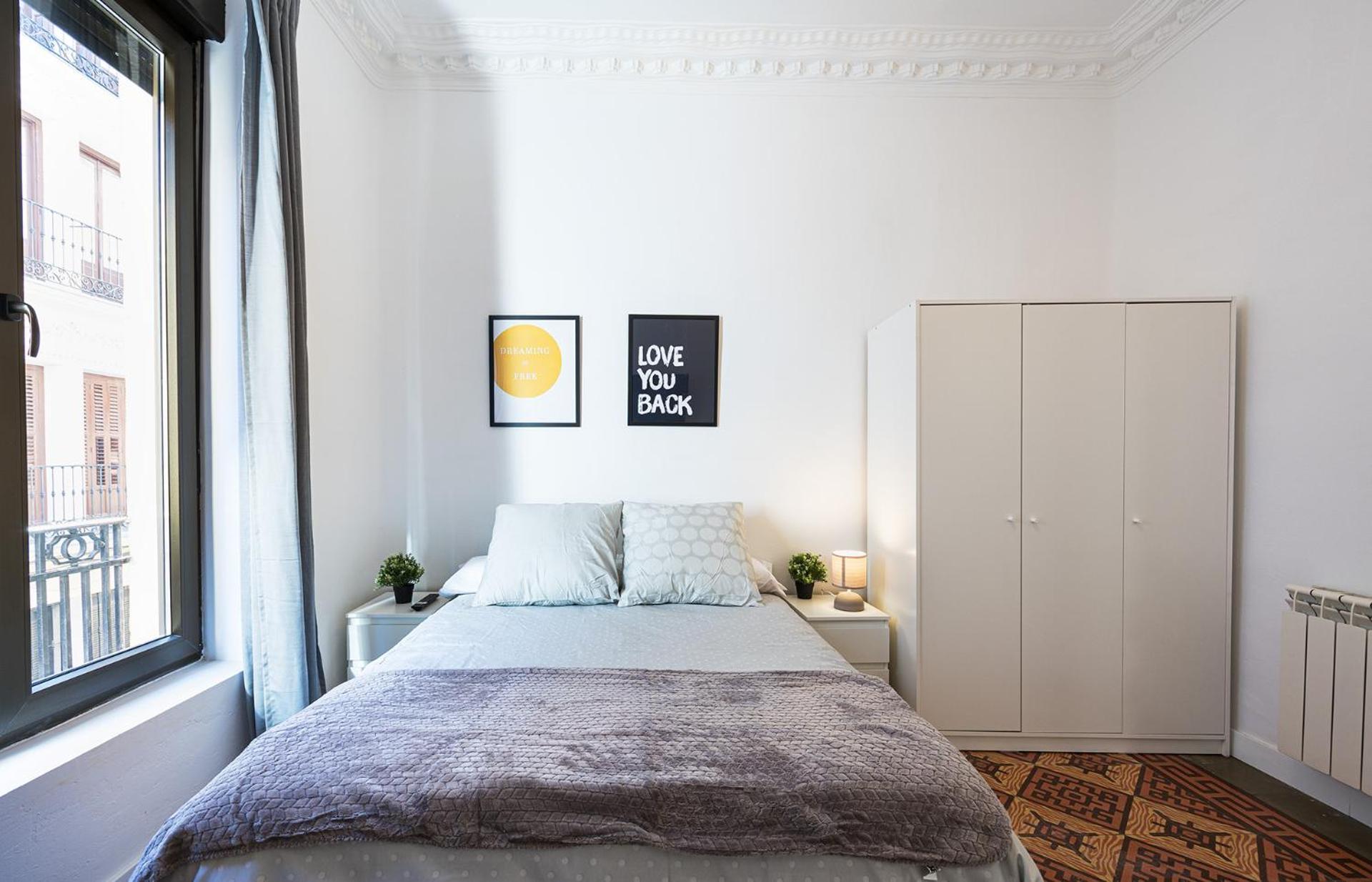 Anton Rooms Madrid Eksteriør billede